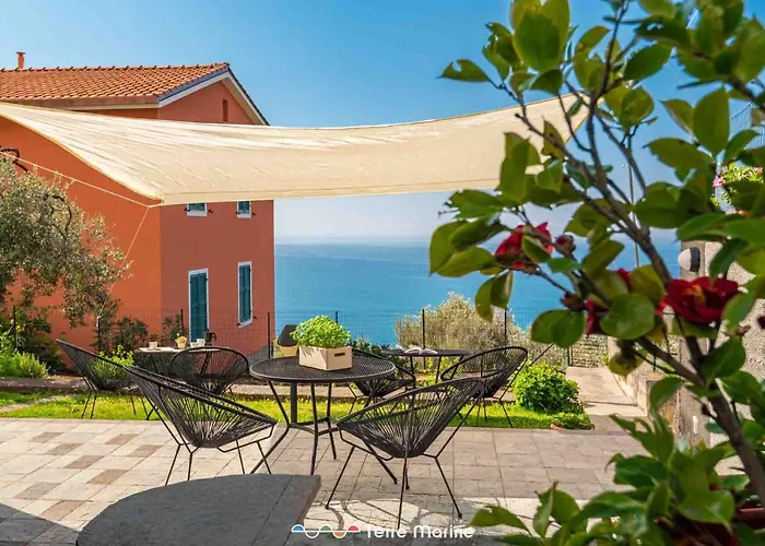 Niria, Terre Marine Gæstehus